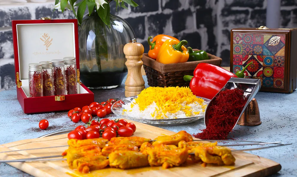 رنگ زعفران باراد