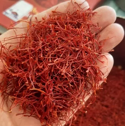 زعفران شبه نگین